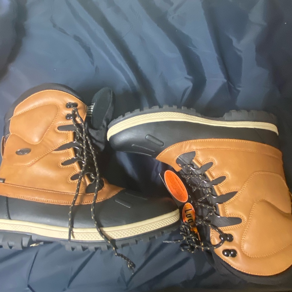 Brand New Lugz Winter Boots
